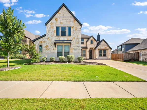 1013 Firecracker Dr, Justin, TX 76247