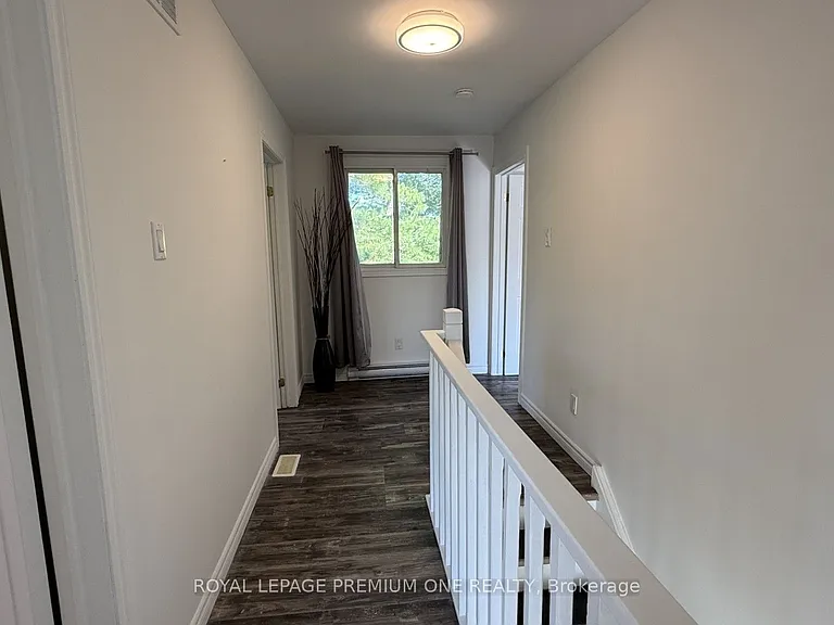 512 Mosley St #WHOLE HOUSE — Photo 31