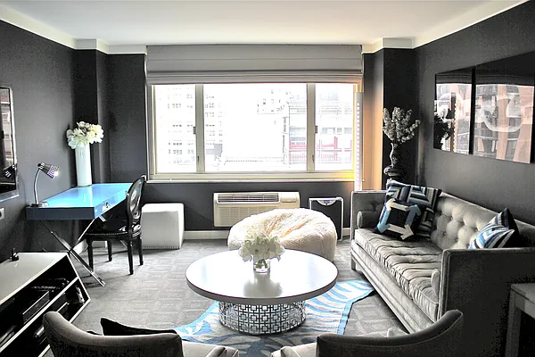 Rented by Warburg | media 16