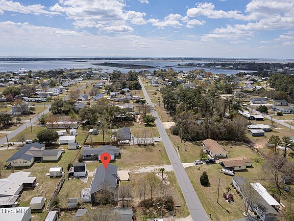 5th image of 125 Lejeune Road