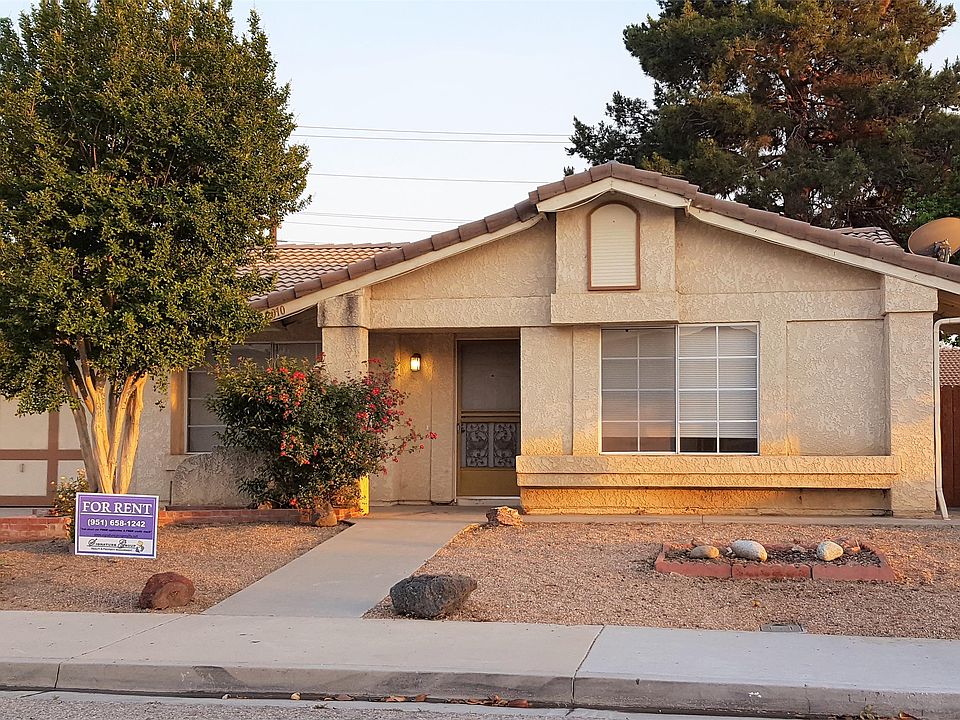 1st image of 2010 Hooper Dr