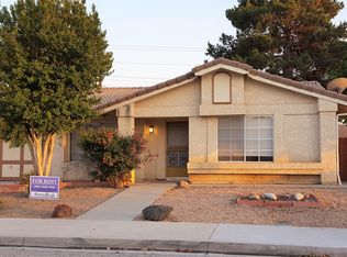 2010 Hooper Dr, San Jacinto, CA 92583