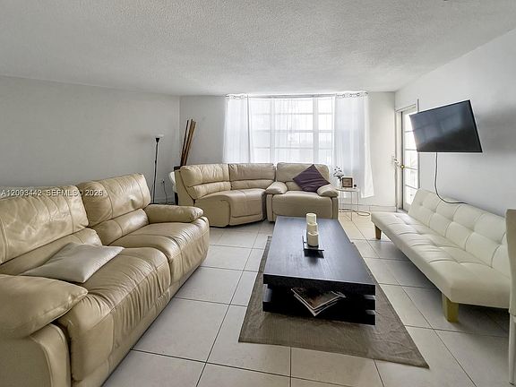 2nd image of 2750 NE 183rd St APT 407
