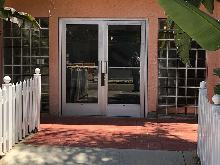5320 Whitsett Ave #8 — Photo 46