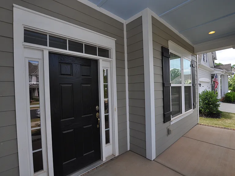 1004 Sterling Dr — Photo 29