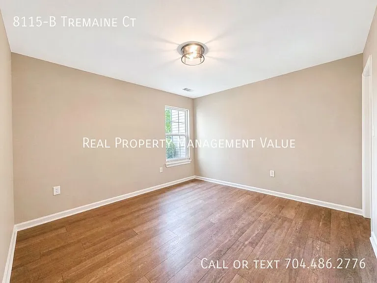 8115B Tremaine Ct — Photo 9