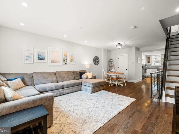 937 Mifflin St, Philadelphia, PA 19148