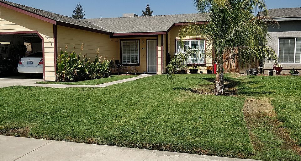 2nd image of 2048 Cochran Ave