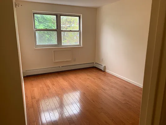 Rented by Keller Williams NYC | media 9