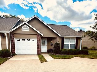 1251 Shirley Ridge Dr #4D, Saint Charles, MO 63304