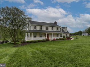608 Wilkes Dr, Middletown, PA 17057
