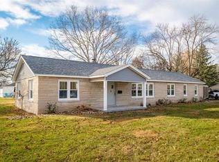 807 Rocky Ford Rd, Columbus, IN 47203