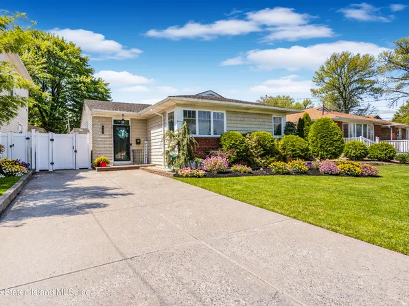 432 Winchester Ave, Staten Island, NY 10312