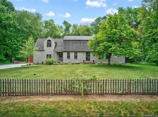 6 Deer Run, East Haddam, CT 06423