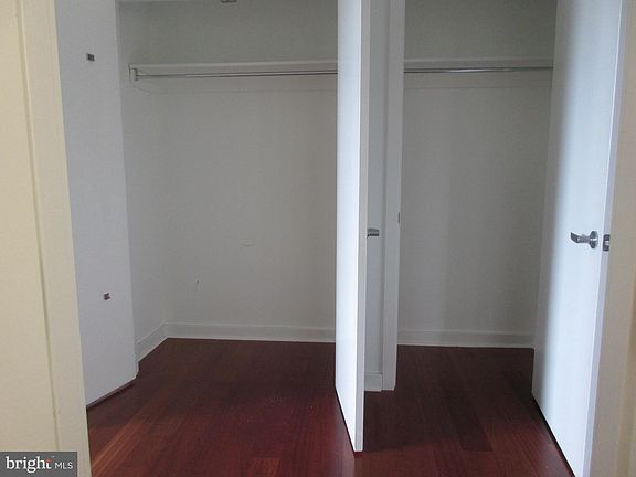 3rd image of 219 S 18th St #411B