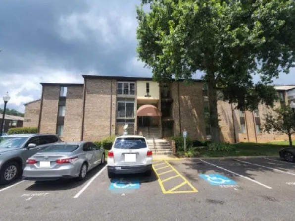 7822 Hanover Pkwy, Greenbelt, MD 20770