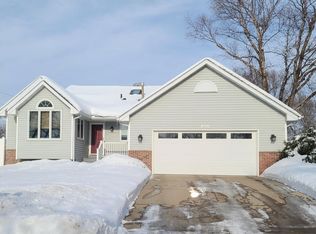 13052 94th Pl N, Maple Grove, MN 55369