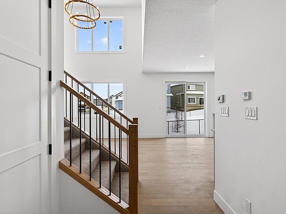 4th image of 82 Baker St