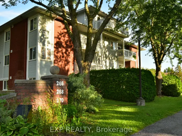266 Lorry Greenberg Dr, Ottawa, ON