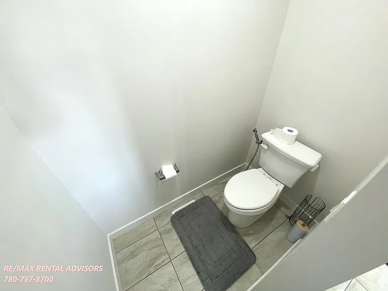 2443 15th Ave NW #UPPER — Photo 29