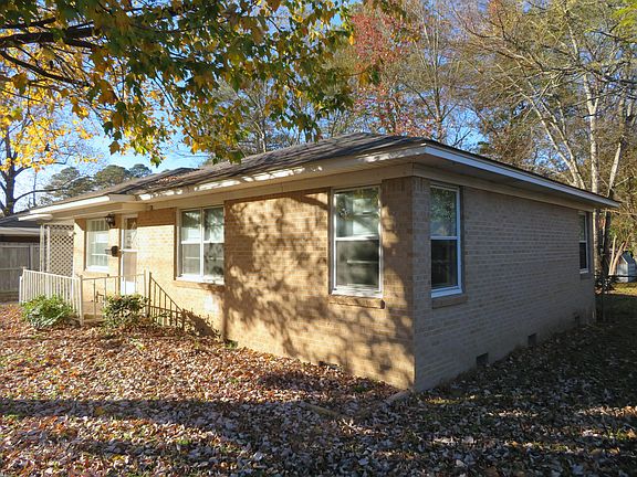 5th image of 2306 Sylvia St