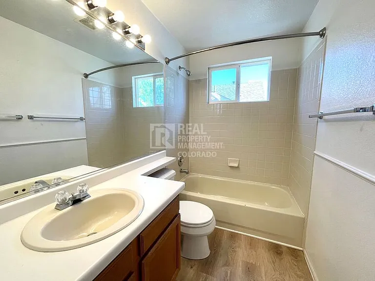 4347 S Halifax St — Photo 12