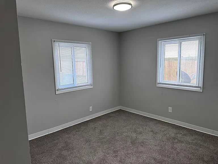 1014-1028 Shagbark Dr #1 — Photo 8