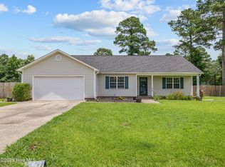 126 Walnut Hills Dr, Richlands, NC 28574