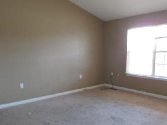 4th image of 163 Farmway Dr SE