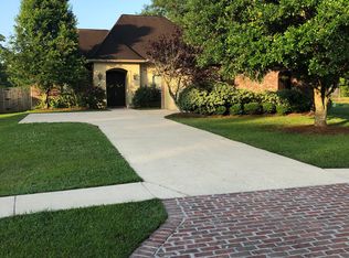 26963 Regency Park Dr, Denham Springs, LA 70726