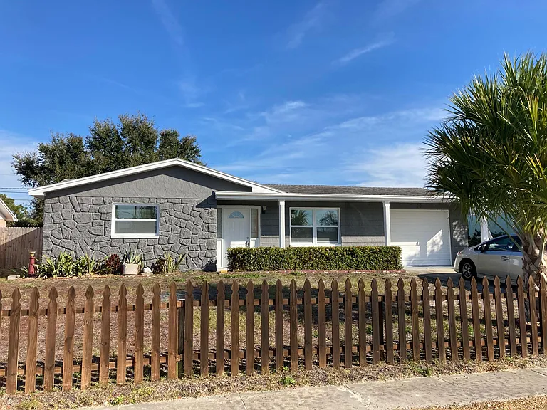 1216 Honor Dr — Photo 1