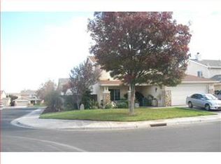 702 Harlequin Ct, Los Banos, CA