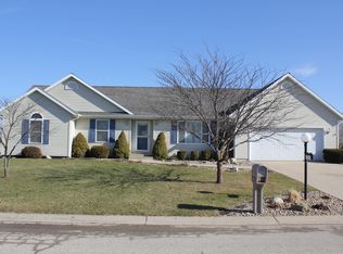 11861 Redbud Dr, Plymouth, IN 46563