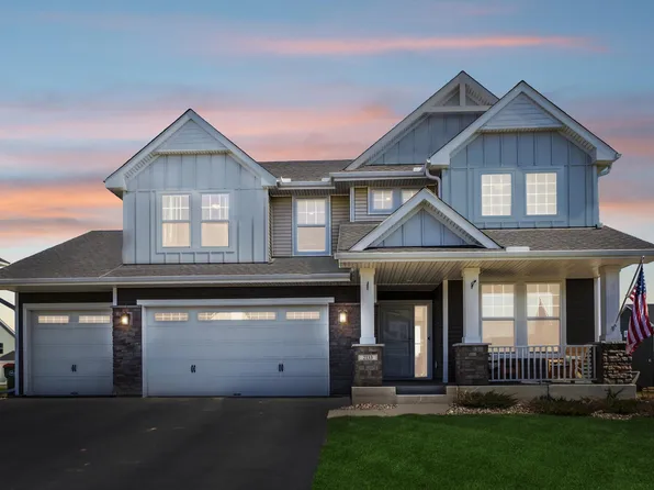 2133 Johanna Cir, Lino Lakes, MN 55038