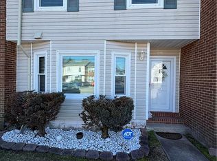 1048 Bryce Ln, Virginia Beach, VA 23464