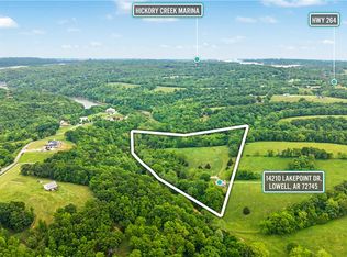 14210 Lake Point Dr, Lowell, AR 72745