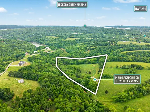 14210 Lake Point Dr, Lowell, AR 72745