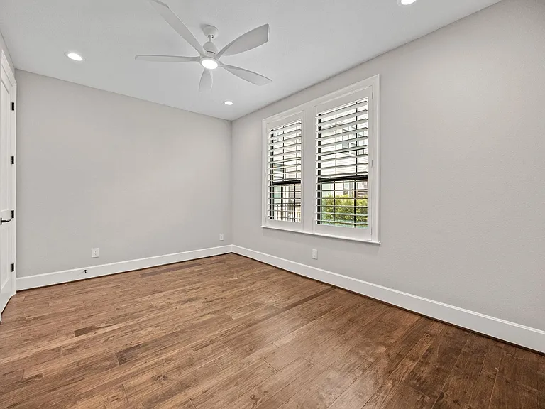 14008 Memorial Reserve Pl — Photo 11