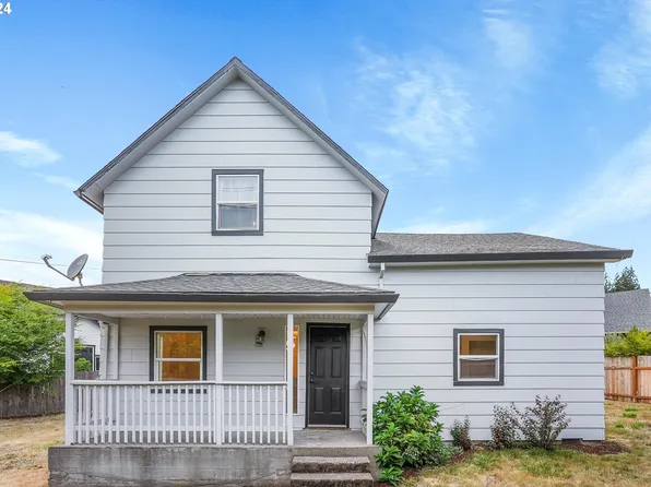 14261 Holcomb Blvd, Oregon City, OR 97045