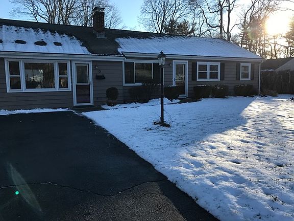 Driveway/Front yard