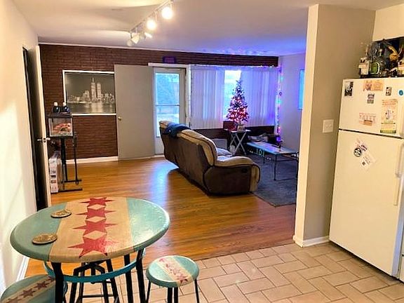 4th image of 3 Garden Dr APT 6