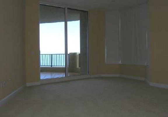 2nd image of 7 Avenue De La Mer APT 906