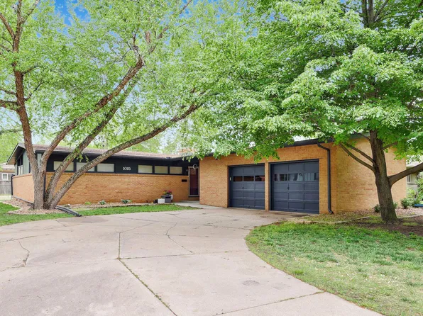 1015 N Stratford Ln, Wichita, KS 67206
