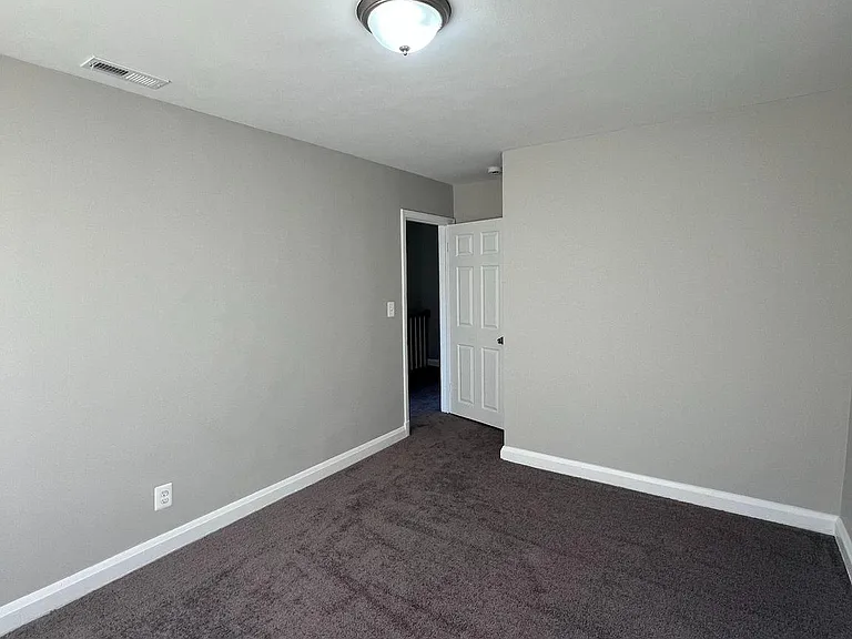 3611 Ravenwood Ave #2 — Photo 5