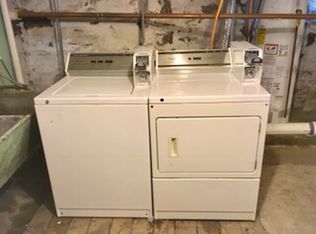 1075 Park Ave FLOOR 3, Schenectady, NY 12308