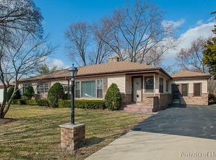 1046 S Westmore Ave, Lombard, IL 60148