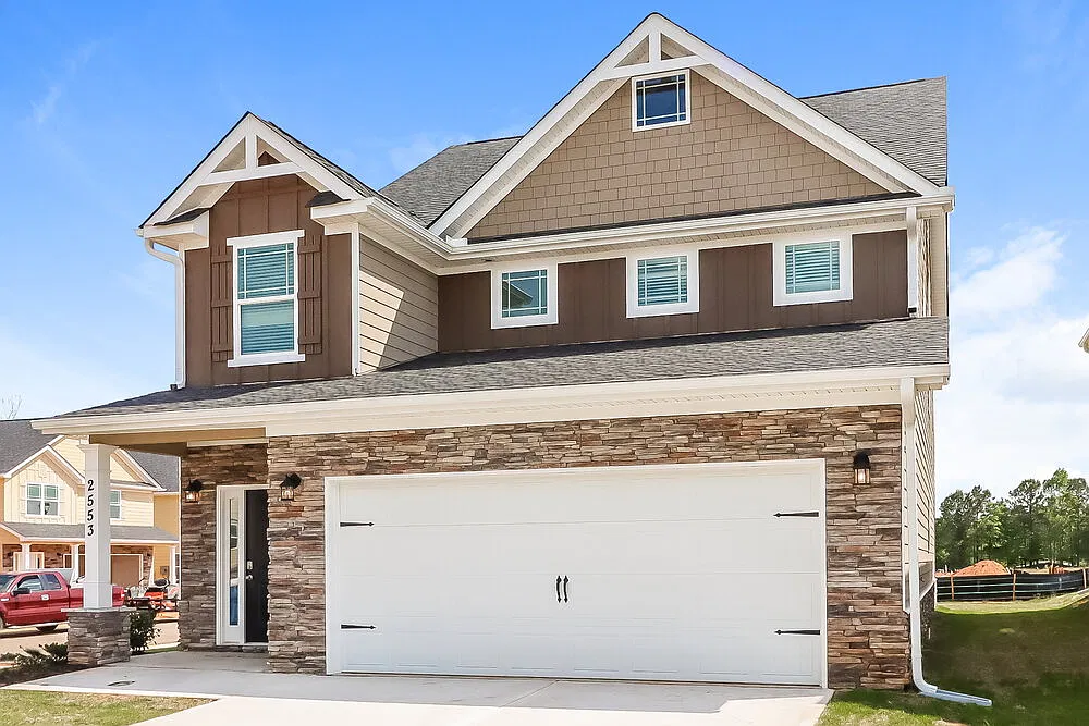 4 bed, 3.0 bath, 2182 sqft, $3,270 — Photo 4