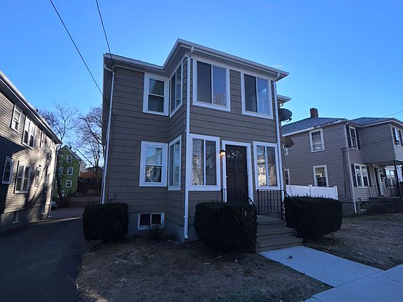 2nd image of 87 Brook Rd #2R