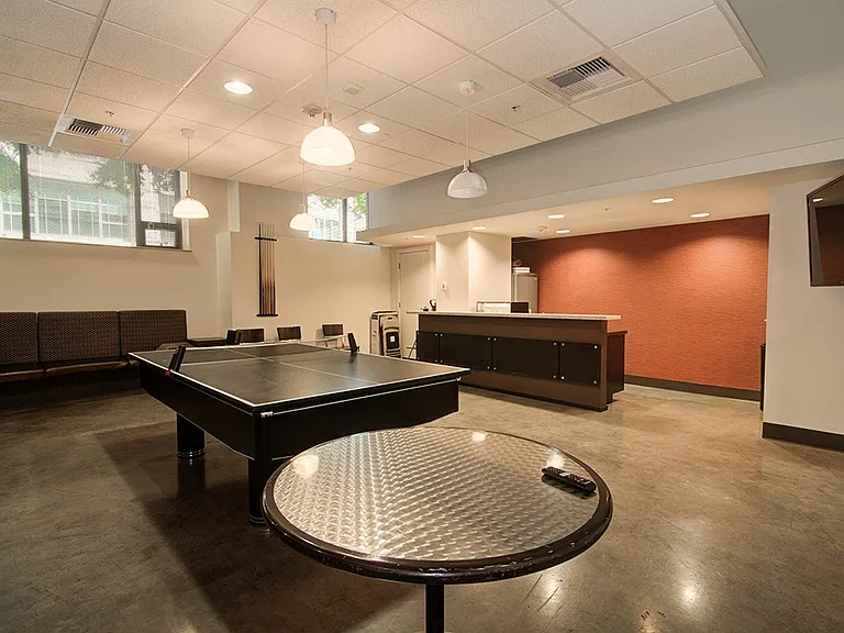 910 Lenora St #S303 — Photo 18