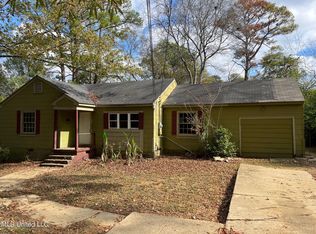 4934 Cedarhurst Dr, Jackson, MS 39206